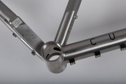 GXR4 (AKA Kevin) Frameset